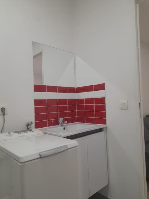 Studio - 1 Min Rer - 10Min Disney & 30 Min Paris - Free Parking & Wifi Appartement Bussy-Saint-Georges Buitenkant foto